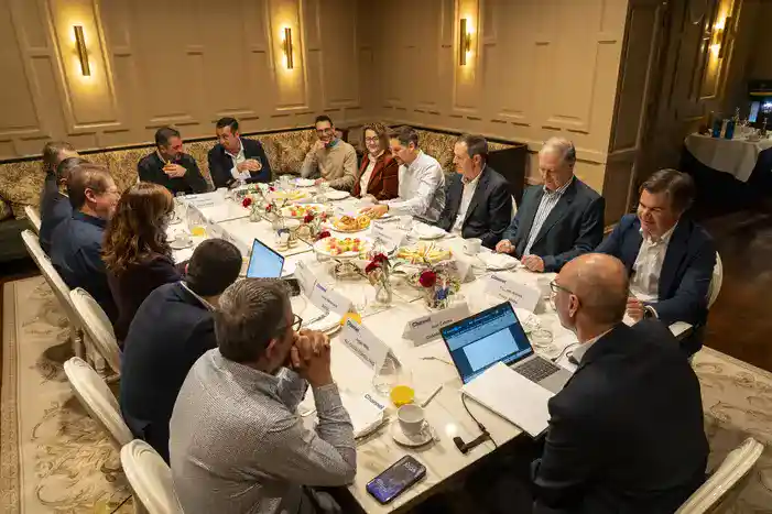 solusoft asiste a channel partner executive 2025